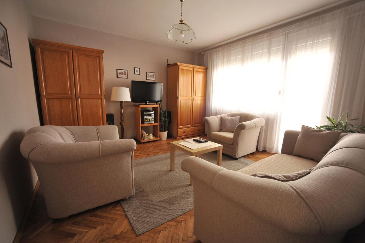 Apartman Rada Пирот Экстерьер фото